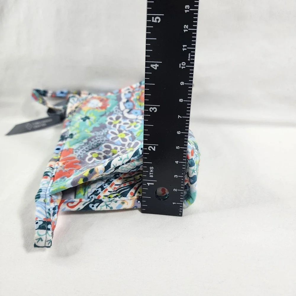 Vera Bradley Citrus Paisley Quilted Zip Case Floral Cotton Makeup Travel Wallet
